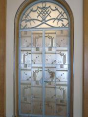 大客室のエッチンガラスのドア