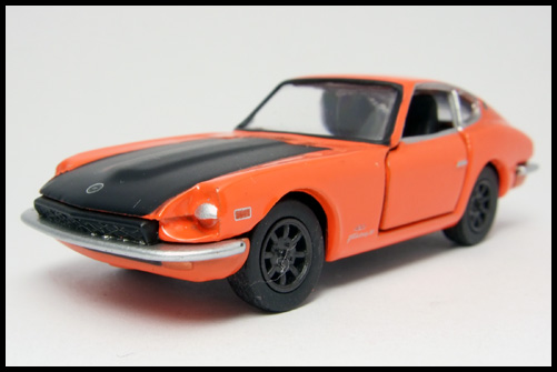 TOMICA_LIMITED_NISSAN_FAIRLADY_Z_432_051_8.jpg