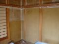 埼玉県所沢市　中古一戸建て　和室　壁紙クロス下地処理　シーラー塗り作業中