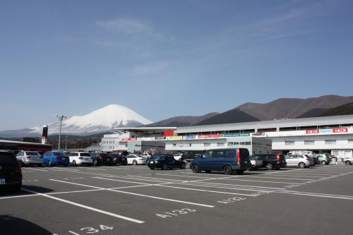 冠雪の富士山とＦＳＷ